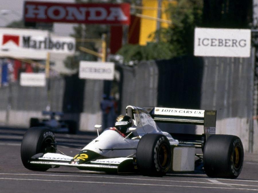  Lotus 102B 1991 года  (фото 3 из 3)